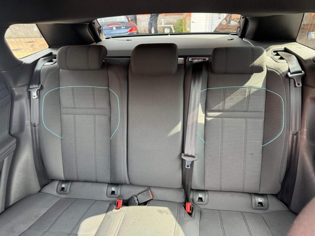 LAND ROVER Range Rover Evoque 2.0D I4 163 CV AWD Auto R-Dynamic - 18