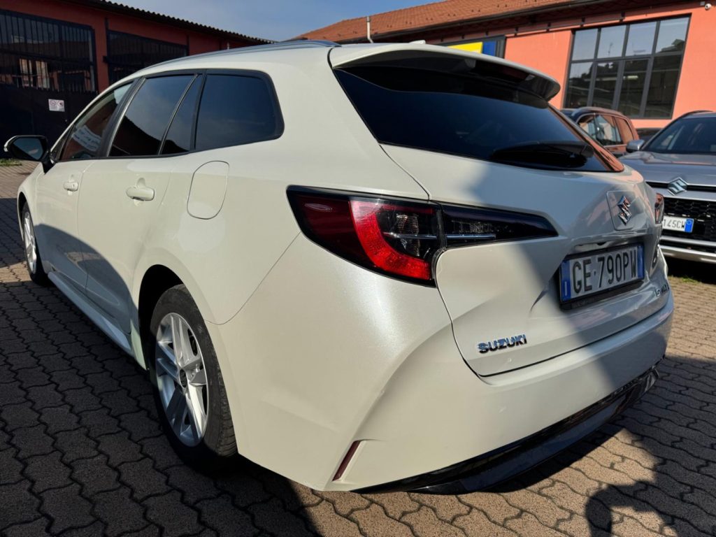 SUZUKI Swace 1.8 Full Hybrid E-CVT 2WD Cool - 4