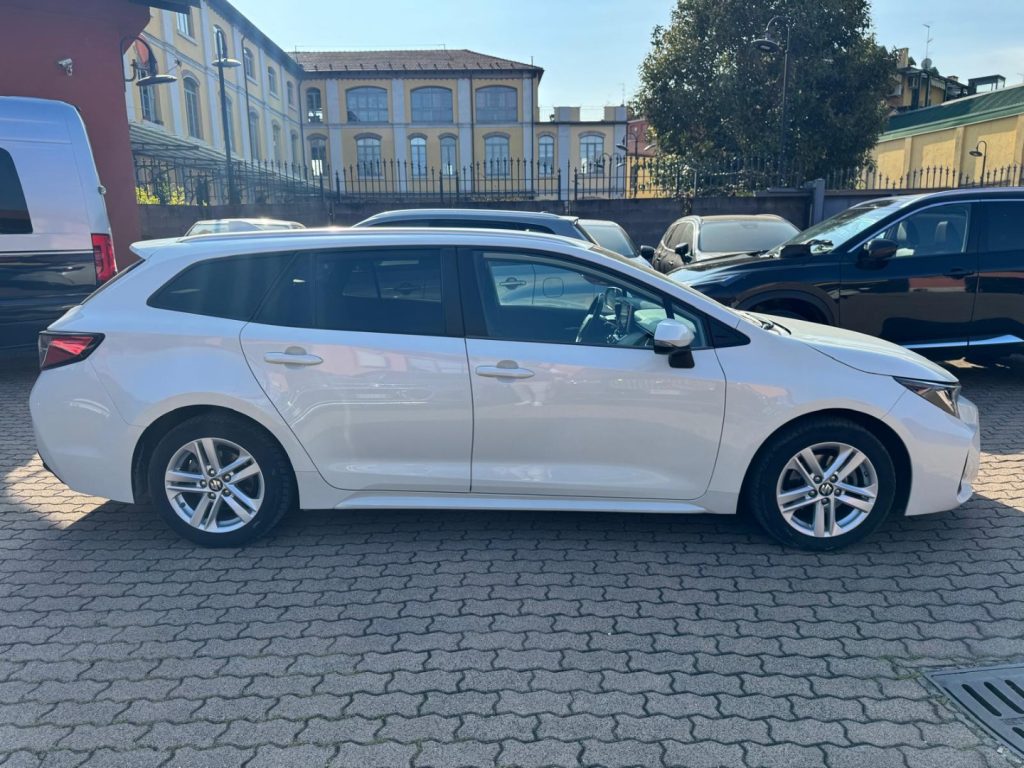 SUZUKI Swace 1.8 Full Hybrid E-CVT 2WD Cool - 6