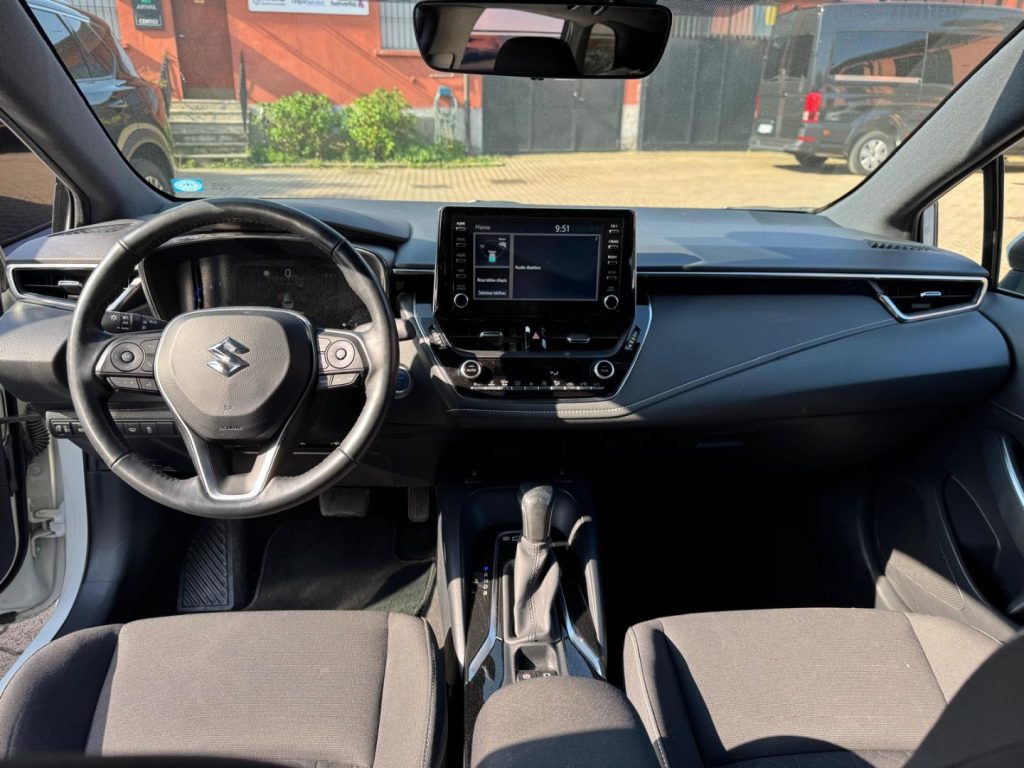 SUZUKI Swace 1.8 Full Hybrid E-CVT 2WD Cool - 8