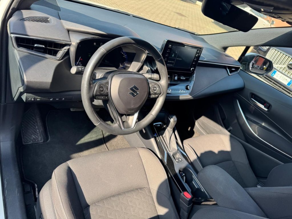 SUZUKI Swace 1.8 Full Hybrid E-CVT 2WD Cool - 10