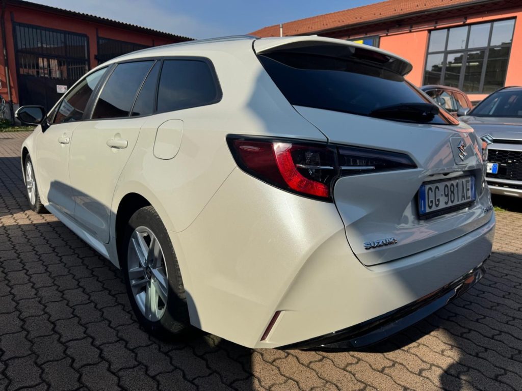 SUZUKI Swace 1.8 Full Hybrid E-CVT 2WD Cool - 7