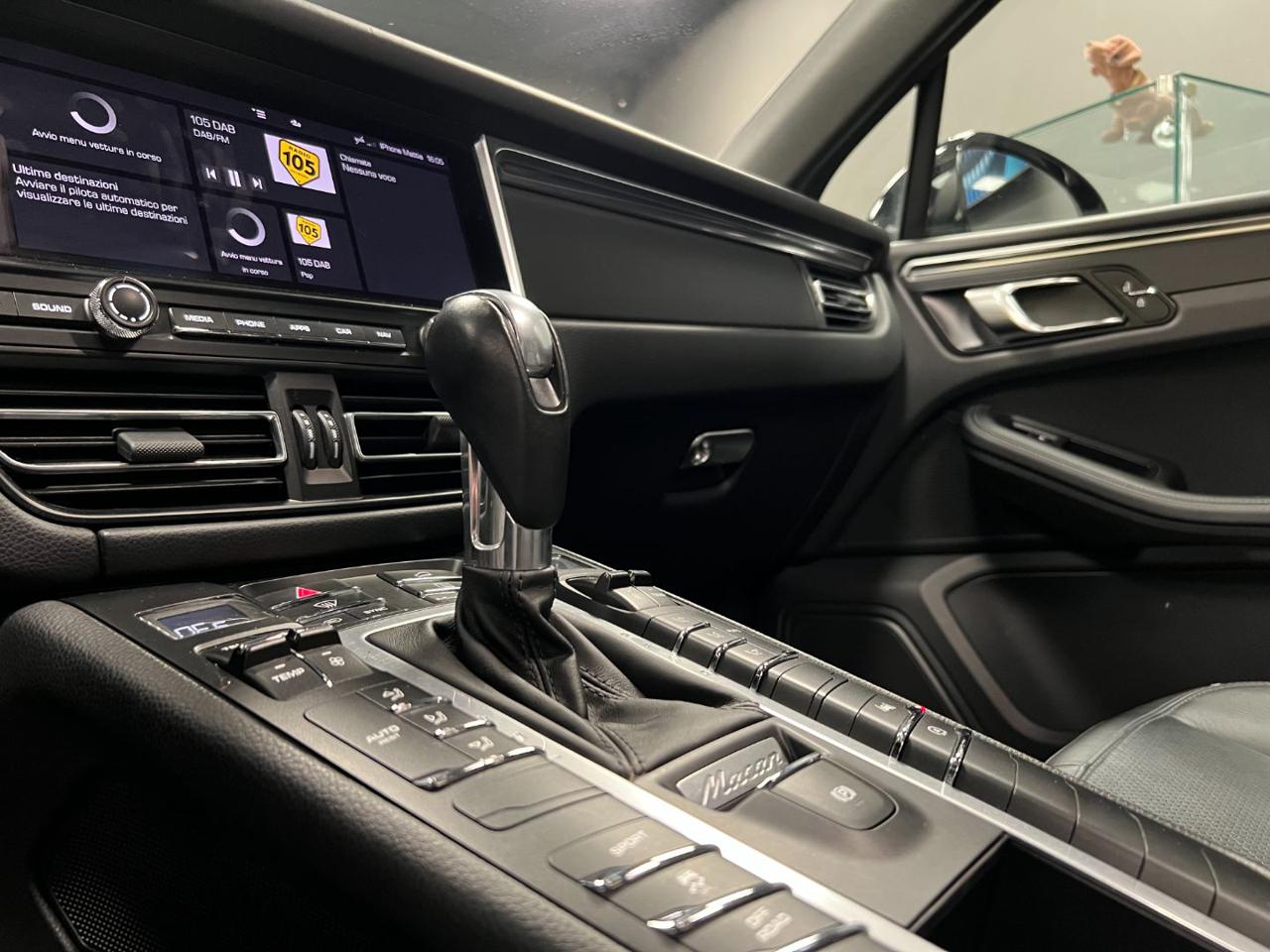 PORSCHE Macan 2.0 - 13