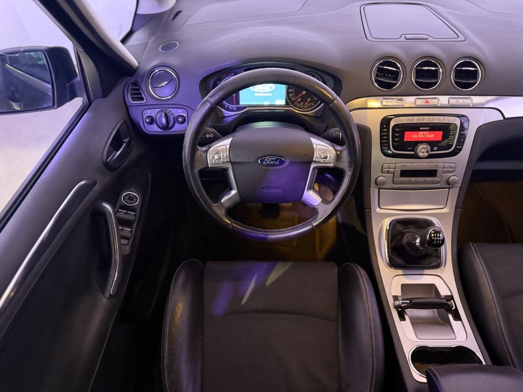 FORD S-Max 2.0 TDCi 140CV Titanium DPF - 8