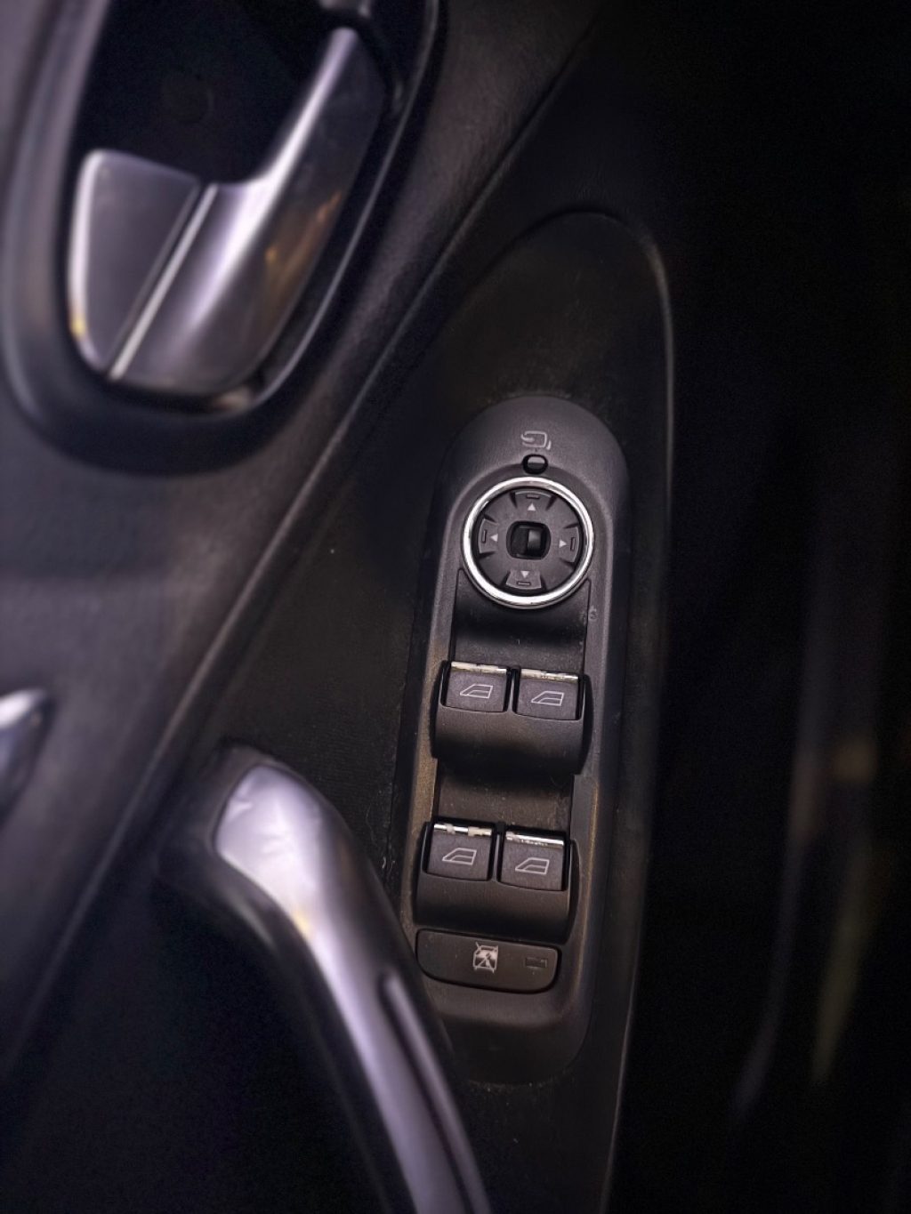 FORD S-Max 2.0 TDCi 140CV Titanium DPF - 5