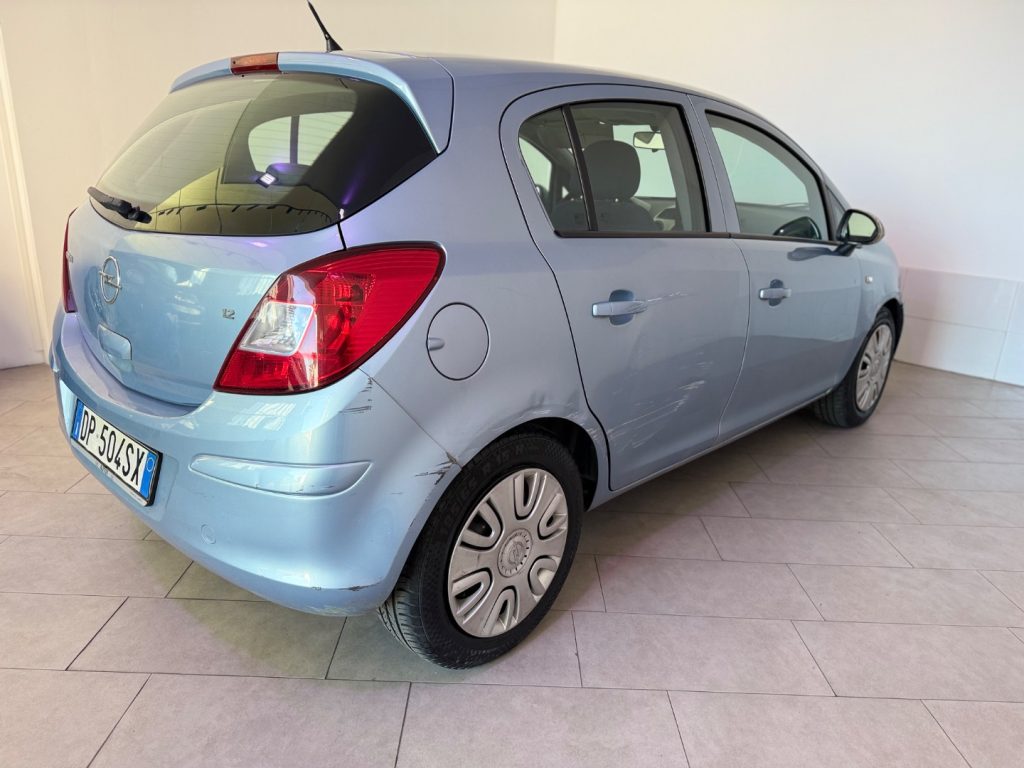 OPEL Corsa 1.2 5 porte .Cosmo - 11