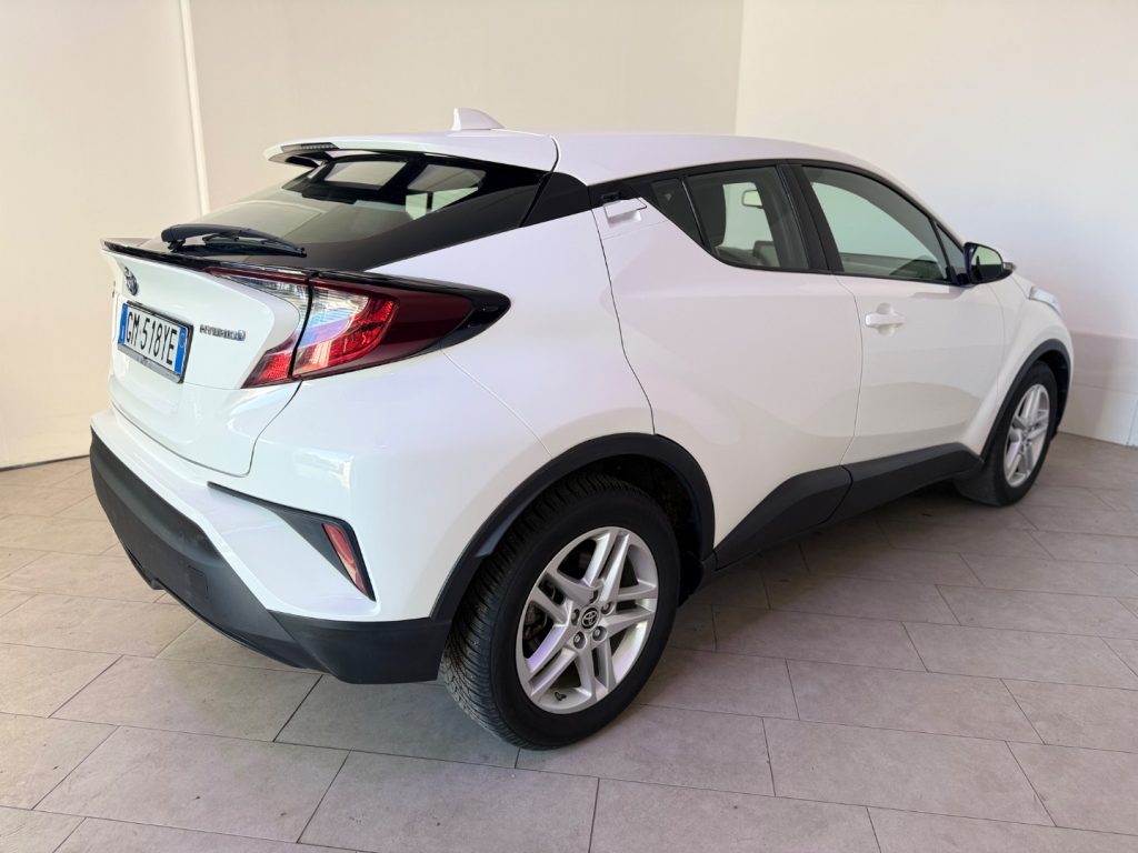 TOYOTA C-HR 1.8 Hybrid E-CVT GR Sport - 11