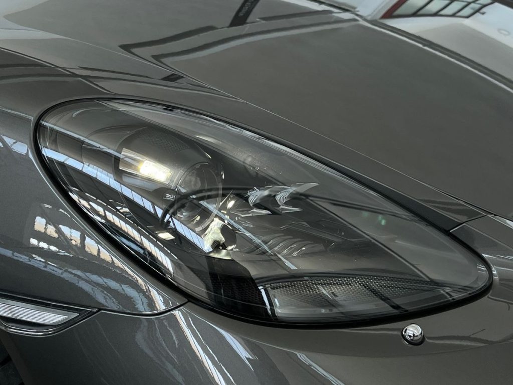 PORSCHE 718 Boxster 2.0 Pacchetto Sport Design - 17