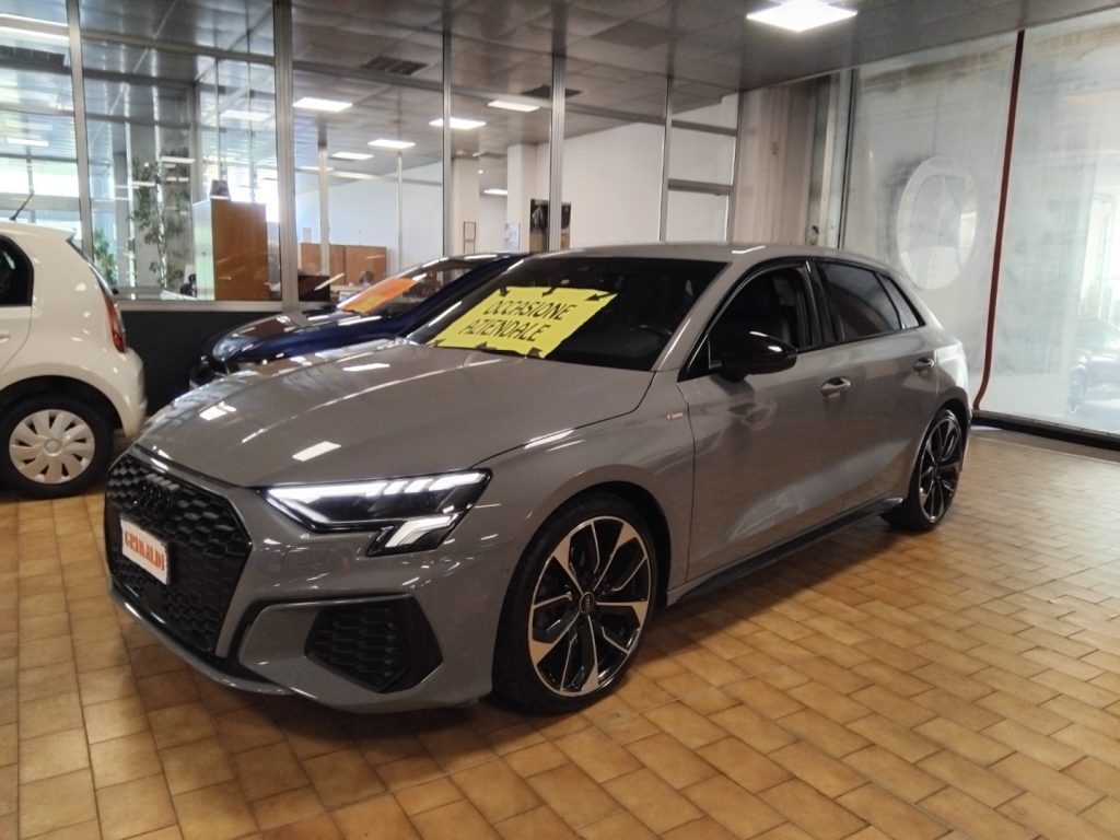 AUDI A3 SPORTBACK 35 TFSI S tr. S line ed. 19FULL AUDI EX - 3