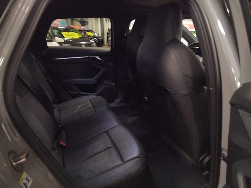 AUDI A3 SPORTBACK 35 TFSI S tr. S line ed. 19FULL AUDI EX - 11