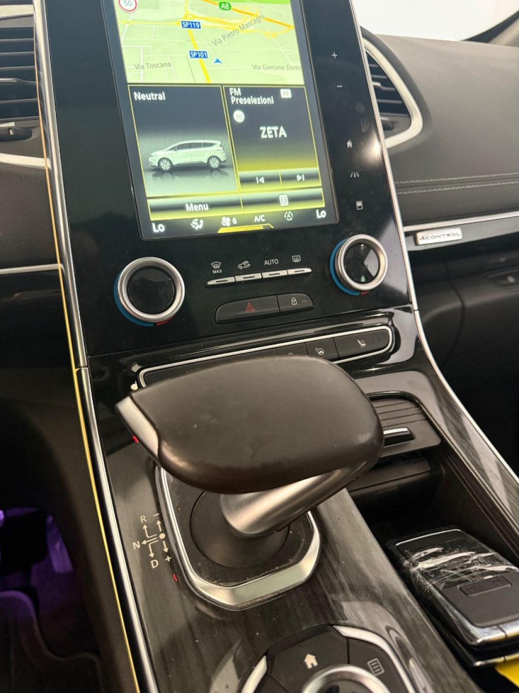 RENAULT Espace dCi 160CV EDC Energy Initiale Paris 4Control - 6