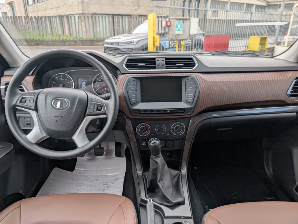 GREAT WALL Steed 2.4 Ecodual 4WD PASSO LUNGO Premium **km0** - 25