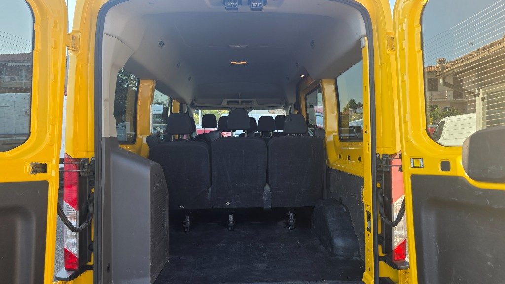 FORD Transit 330 2.0TDCi EcoBlue PM-TM Combi Trend 9posti - 7