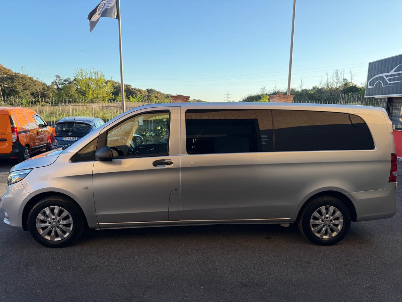 MERCEDES-BENZ Vito 2.2 114 CDI PL Tourer Select Extra-Long - 17