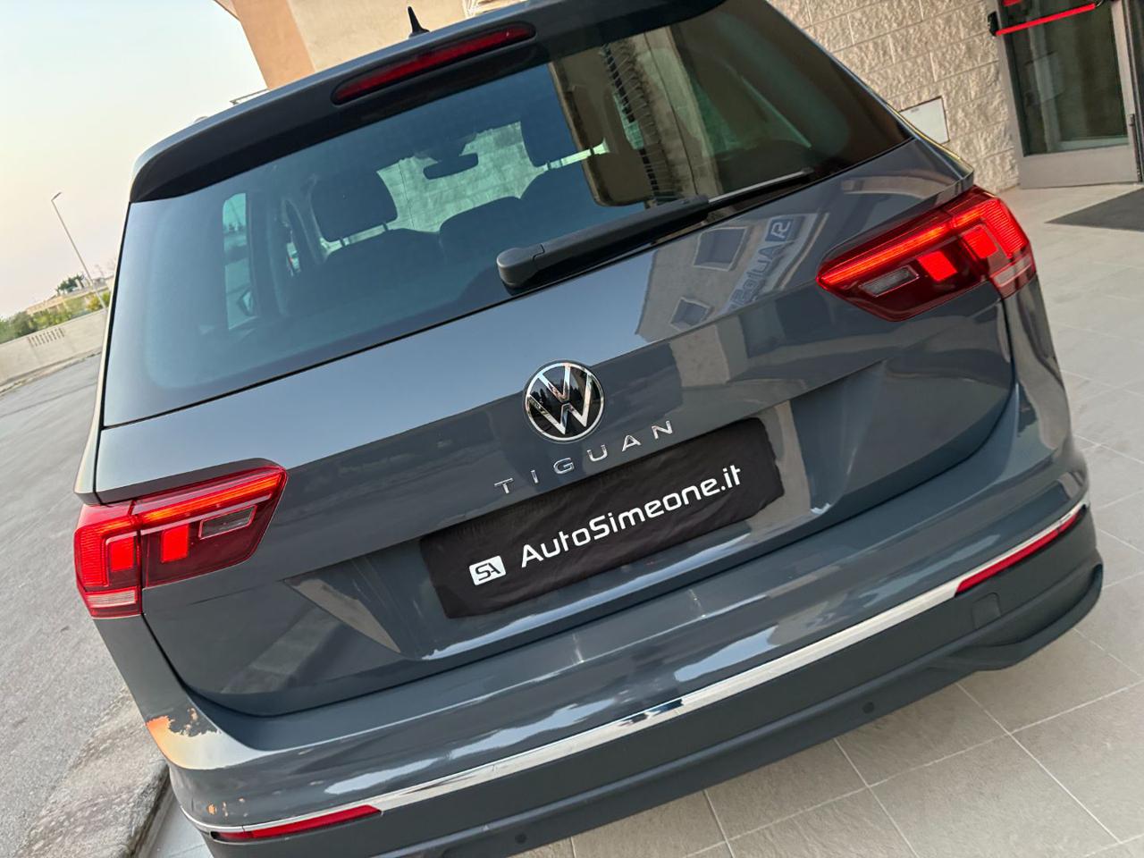 VOLKSWAGEN Tiguan 2.0 TDI 150 CV SCR DSG Life - 29