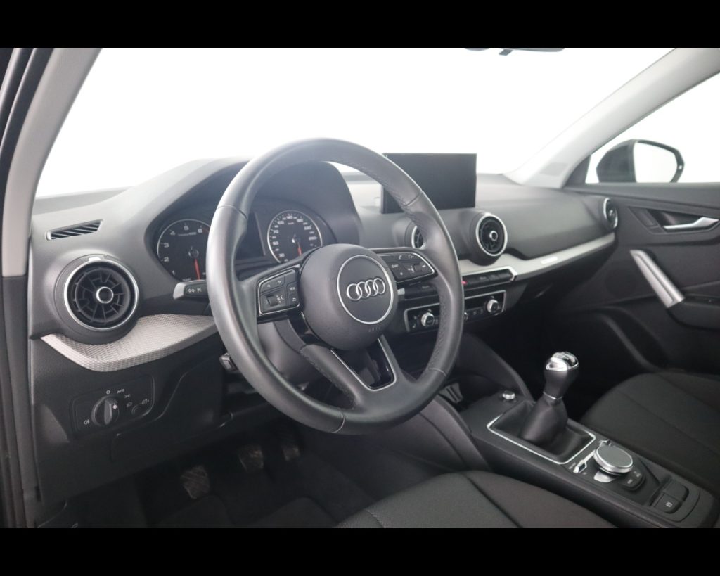 AUDI Q2 I 2021 -  30 1.0 tfsi Admired Advanced - 13