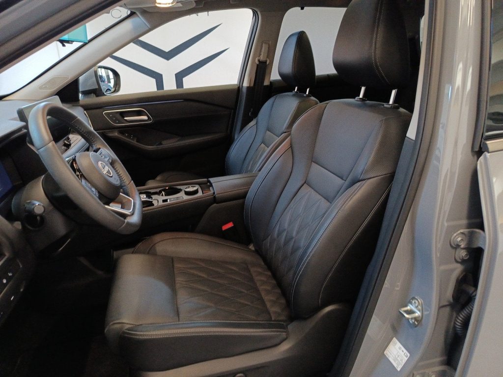 NISSAN X-Trail X-Trail 1.5 e-power Tekna Executive Pack e-4orce 4 - 8