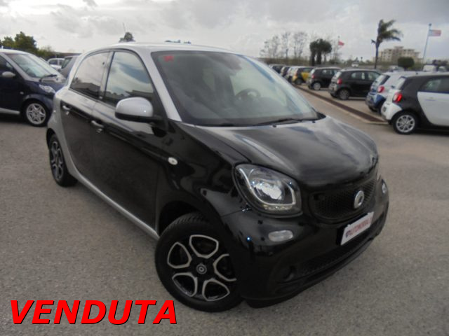 SMART ForFour Nero metallizzato
