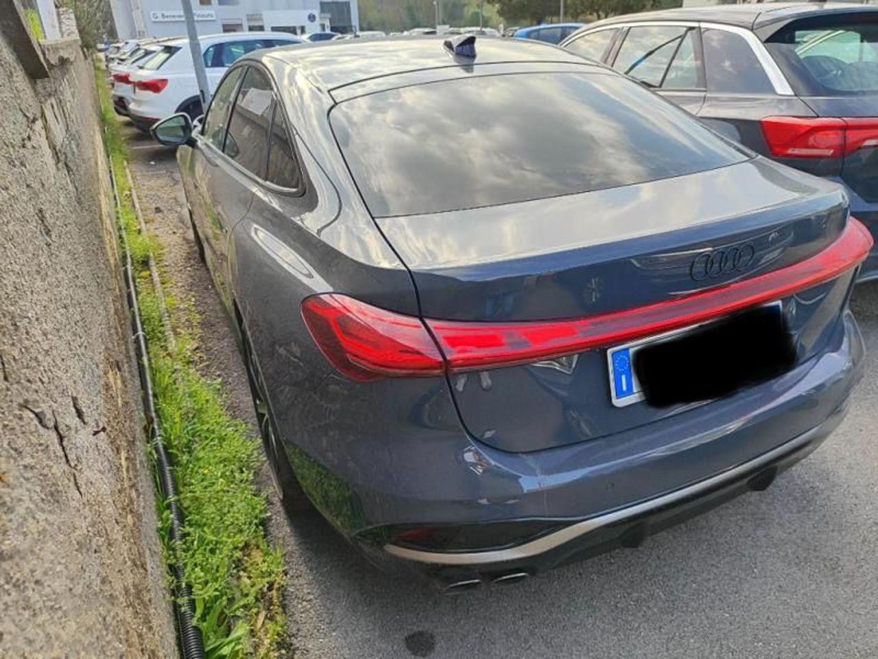 AUDI A5 TDI 150 kW mHEV+ S tronic quattro S Line edition. - 3