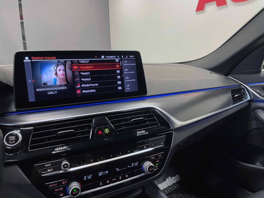 BMW 520 D TOURING MHEV 48V MSPORT AUTO - 21