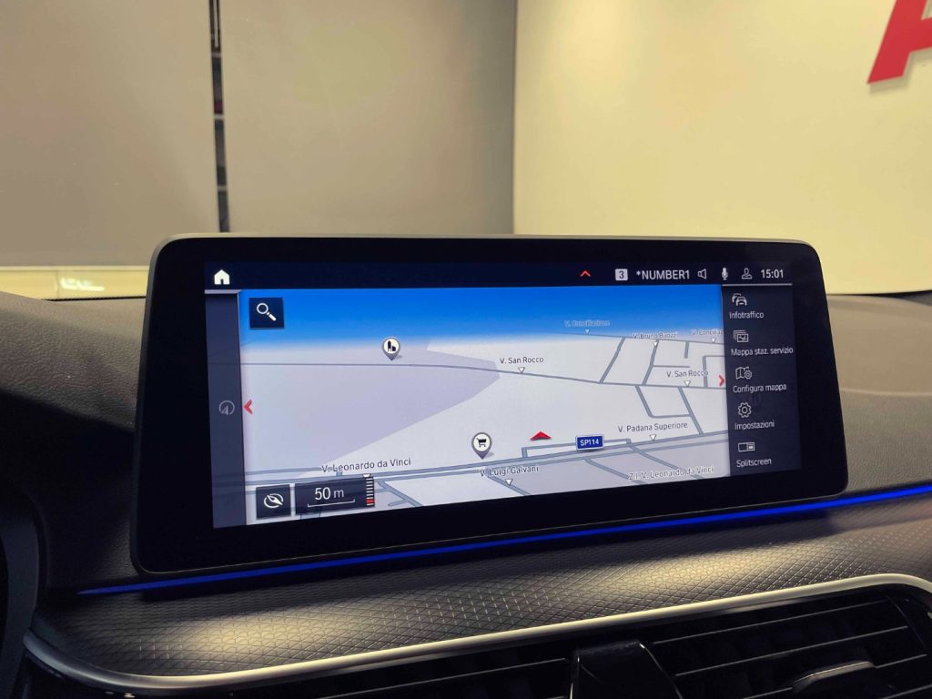 BMW 520 D TOURING MHEV 48V MSPORT AUTO - 24