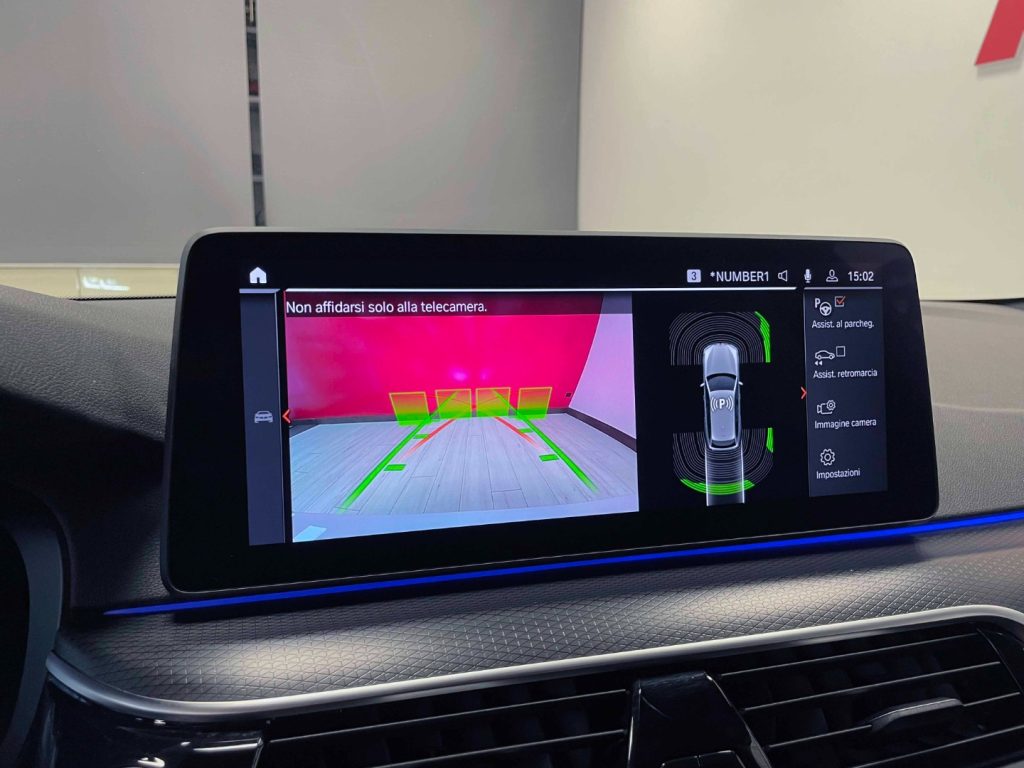 BMW 520 D TOURING MHEV 48V MSPORT AUTO - 26