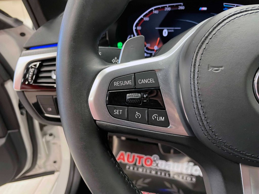 BMW 520 D TOURING MHEV 48V MSPORT AUTO - 46