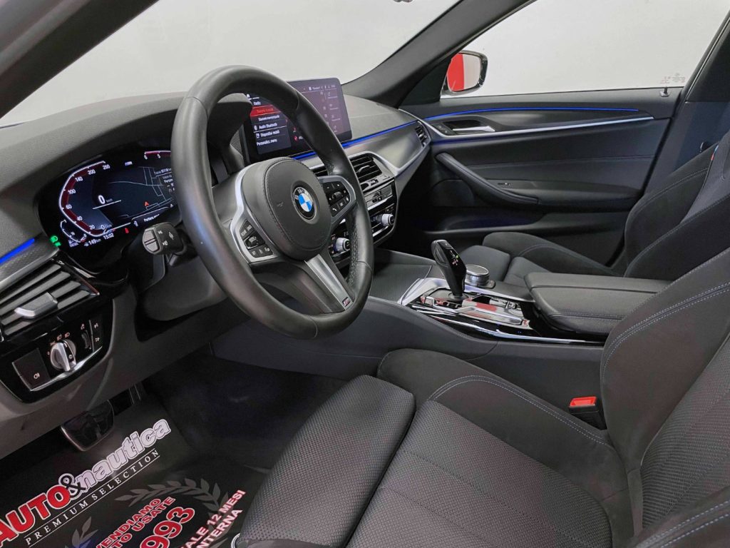 BMW 520 D TOURING MHEV 48V MSPORT AUTO - 50