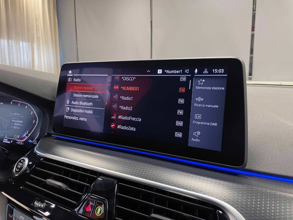 BMW 520 D TOURING MHEV 48V MSPORT AUTO - 53