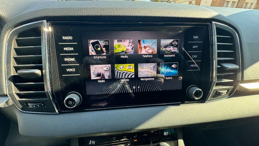 SKODA Karoq 1.5 TSI ACT Executive - 29