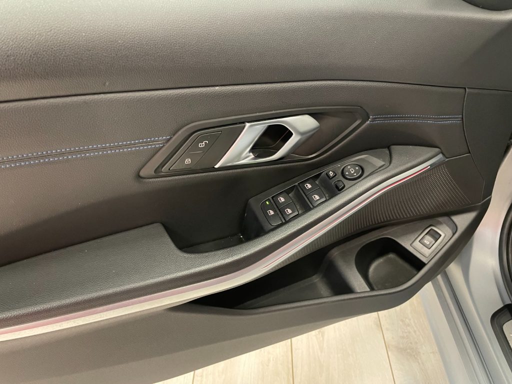 BMW 320 D TOURING MHEV 48V XDRIVE MSPORT AUTO - IVA DEDUCI - 42