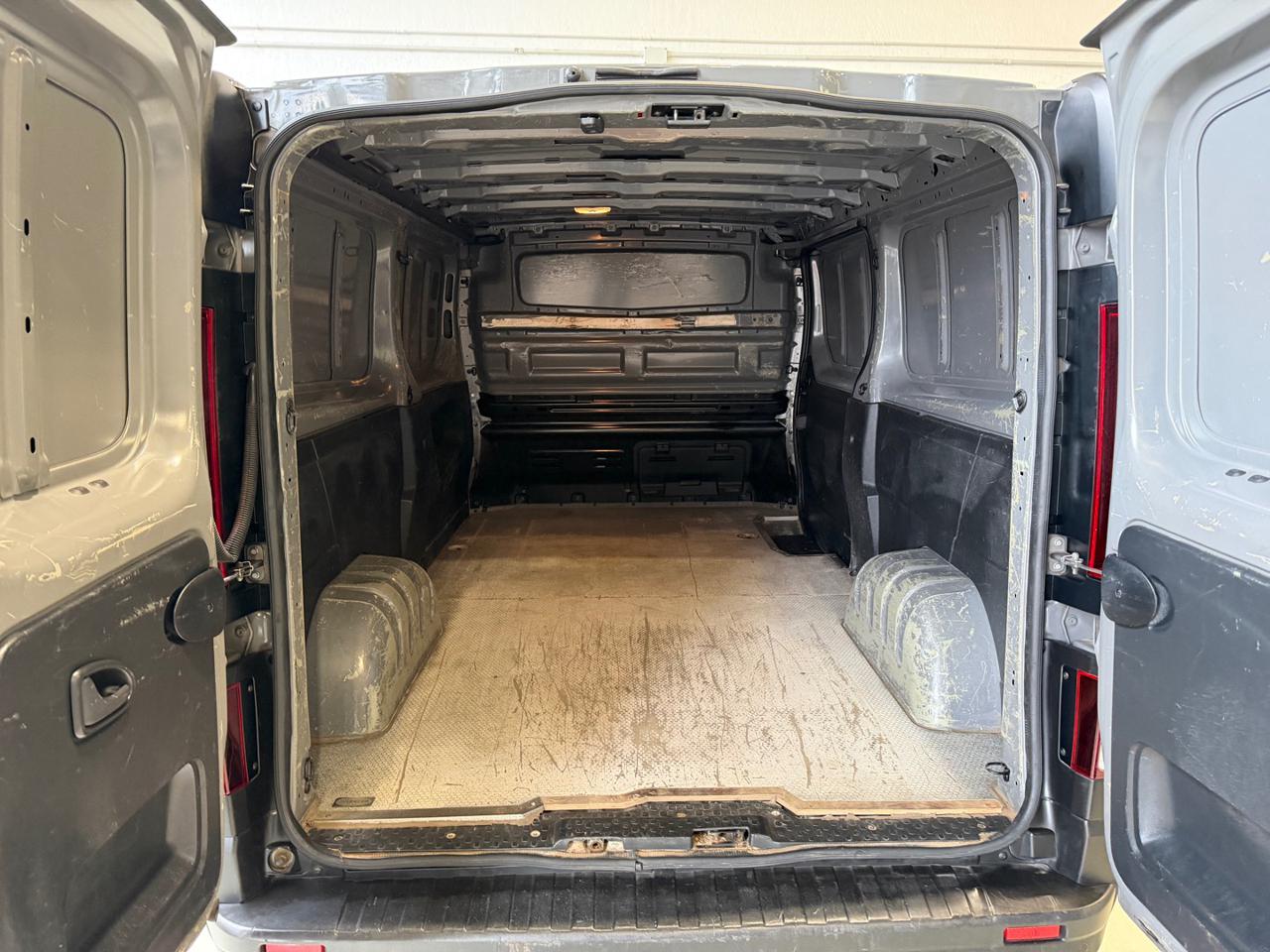 RENAULT Trafic T27 1.6 dCi 120CV PC-TN Furgone - 11