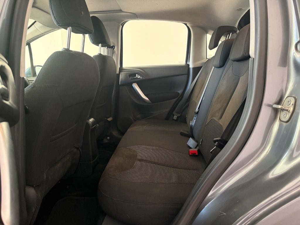 CITROEN C3 1.4 HDi 70 Exclusive - 16