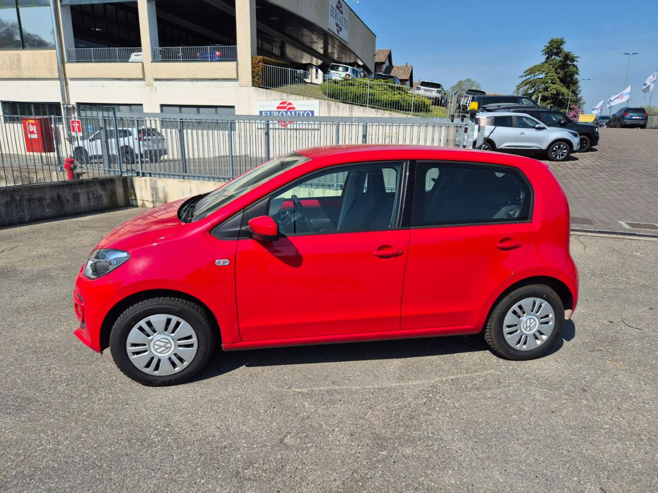 VOLKSWAGEN up! 1.0 5p. move up! - 3