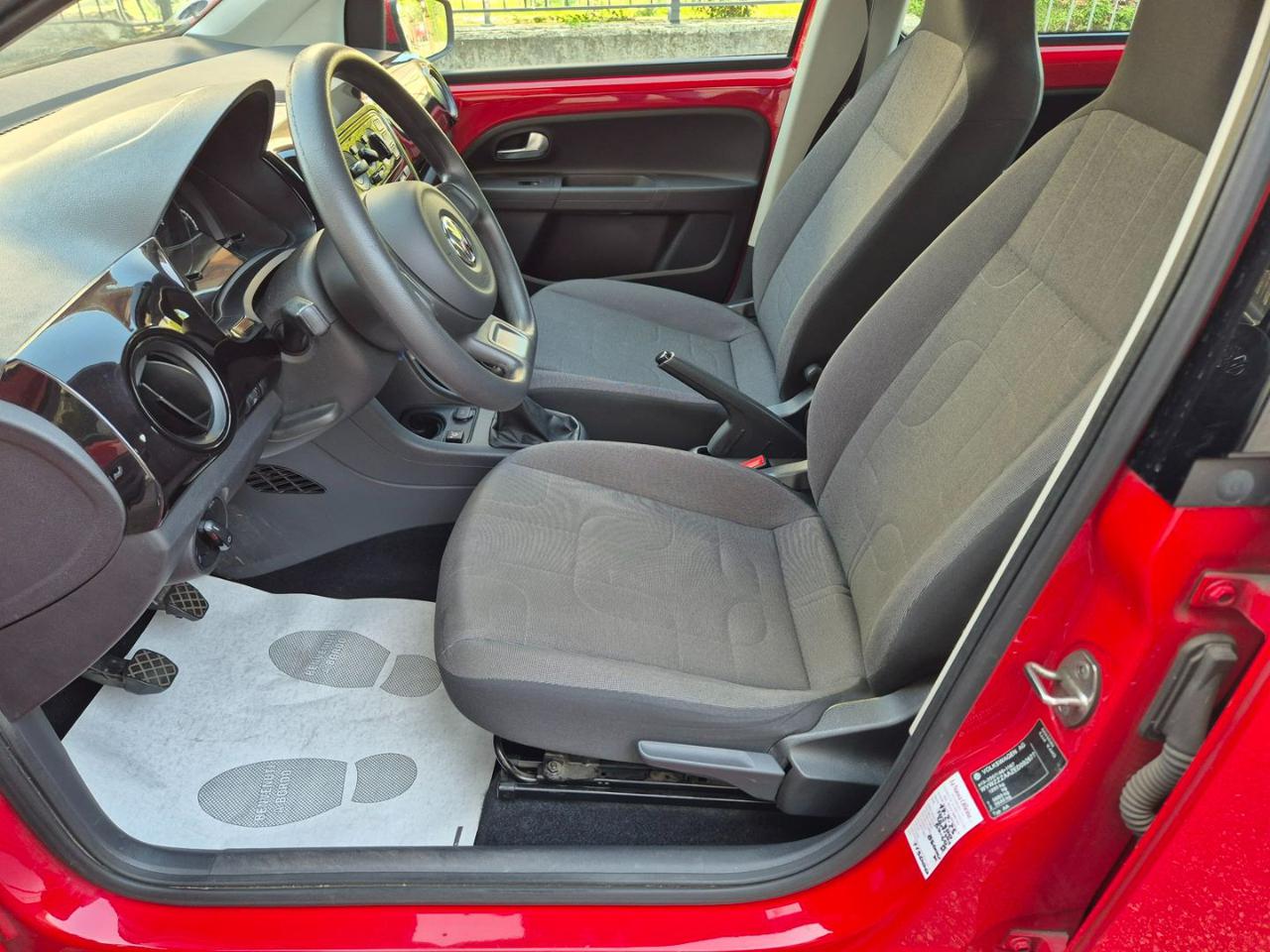 VOLKSWAGEN up! 1.0 5p. move up! - 9