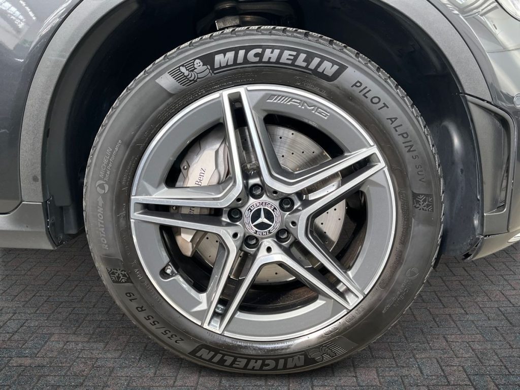 MERCEDES-BENZ GLC 300 e 4Matic EQ-Power Premium - 7