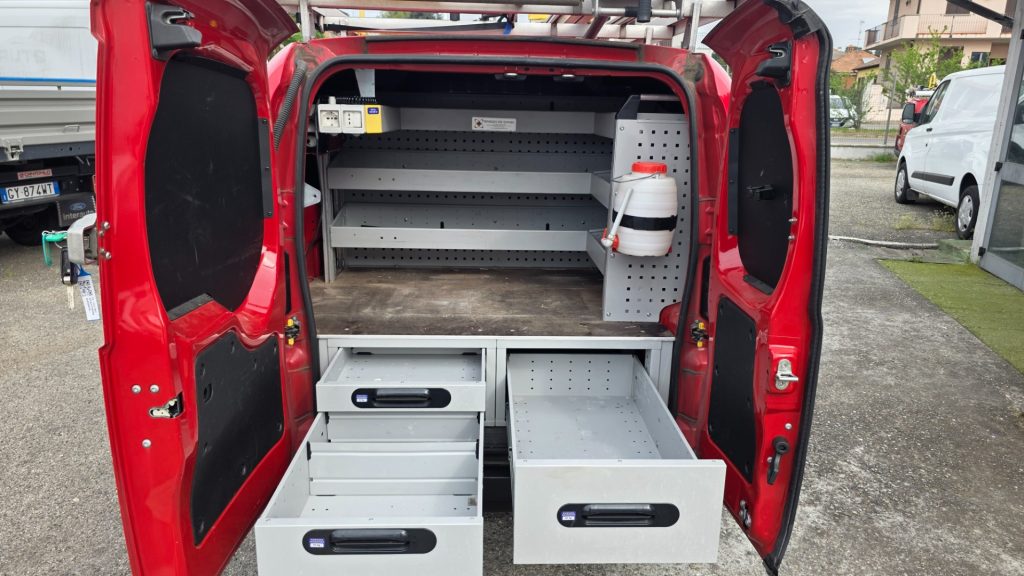 FIAT Fiorino 1.3 MJT 95CV Adventure SX allestimento officina E6 - 7