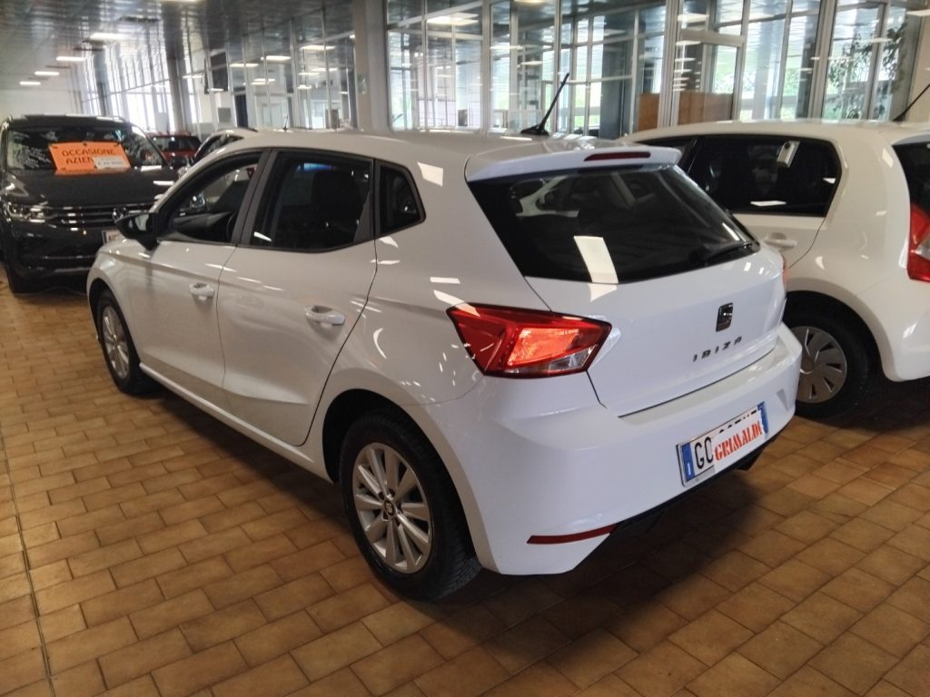 SEAT Ibiza 1.6 TDI 95 CV 5 porte Business NAVI - 4