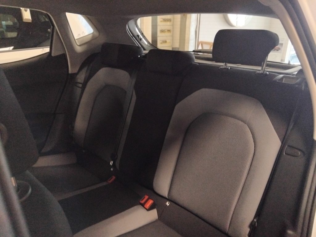 SEAT Ibiza 1.6 TDI 95 CV 5 porte Business NAVI - 10