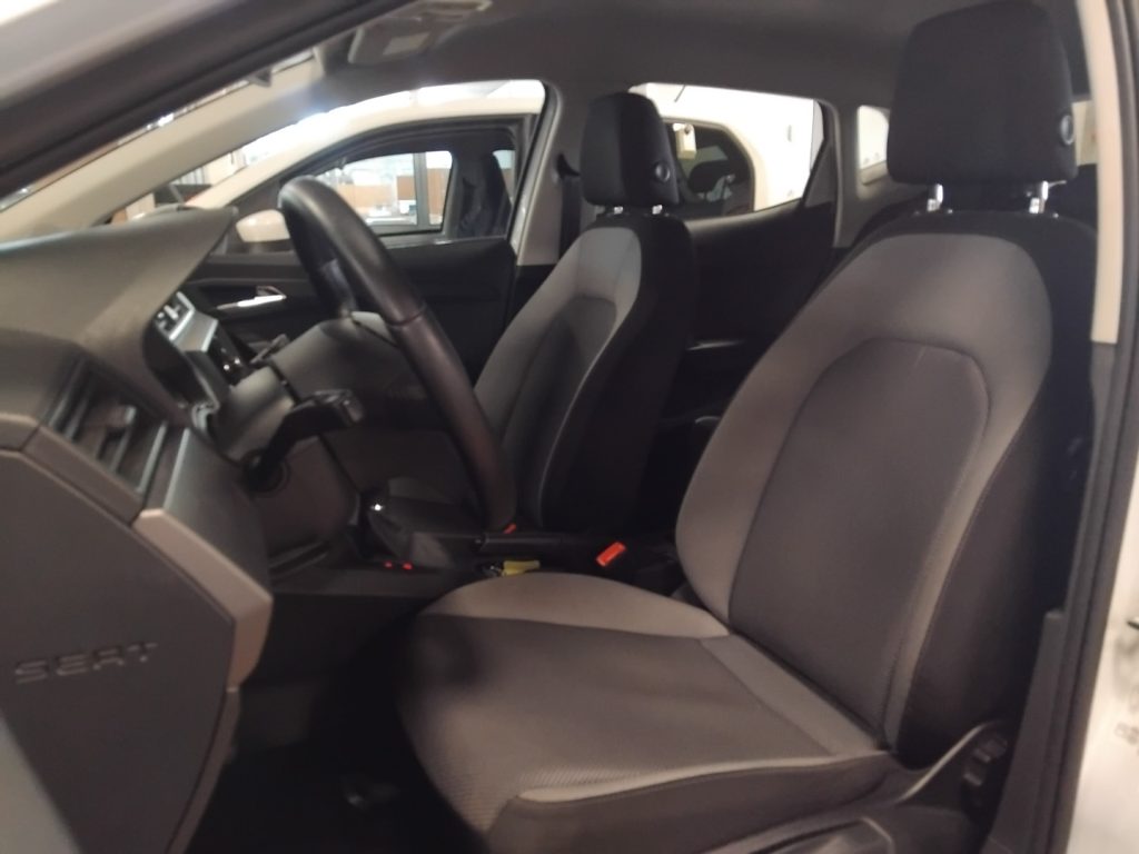 SEAT Ibiza 1.6 TDI 95 CV 5 porte Business NAVI - 16