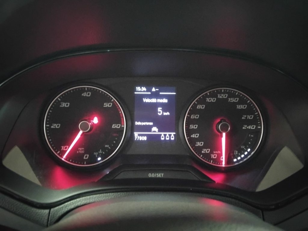 SEAT Ibiza 1.6 TDI 95 CV 5 porte Business NAVI - 18