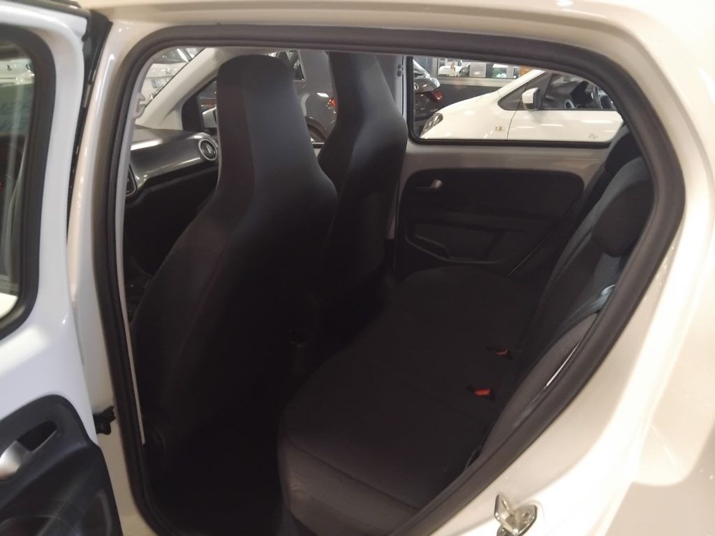 VOLKSWAGEN up! 1.0 5p. EVO move up! - 6