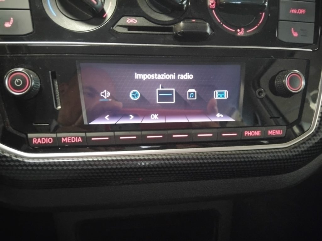 VOLKSWAGEN up! 1.0 5p. EVO move up! - 17