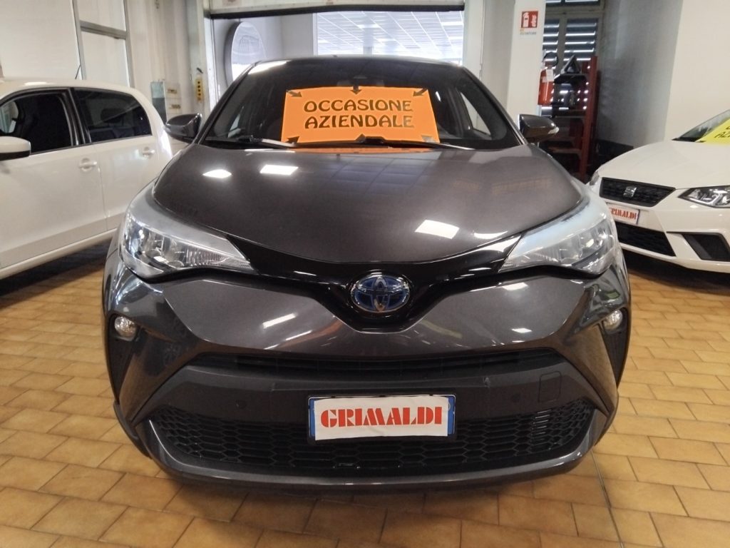TOYOTA C-HR 2.0 Hybrid CVT business 18 - 2