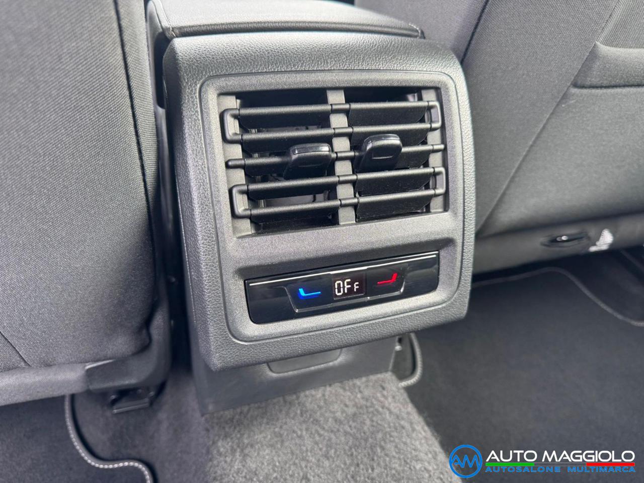 VOLKSWAGEN Golf 2.0 TDI SCR 116 CV Style PREZZO REALE - 19