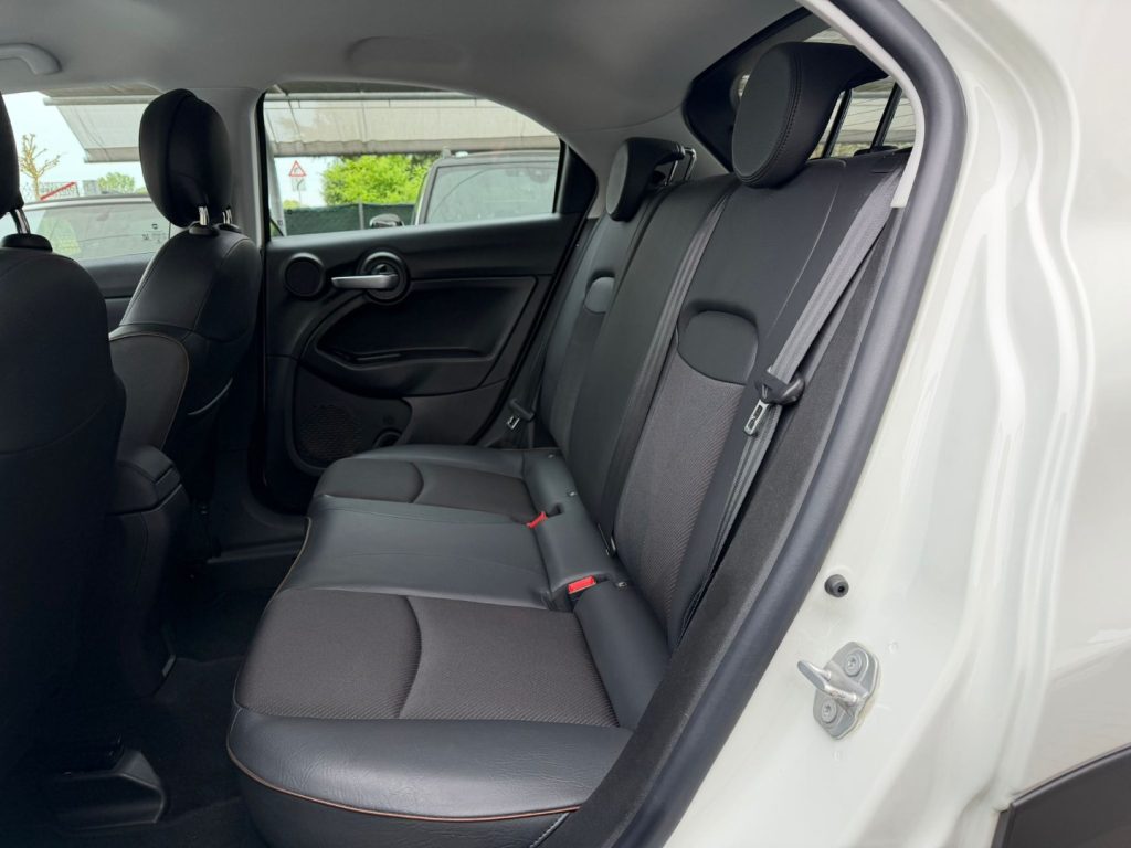 FIAT 500X 1.6 MultiJet 120 CV Urban - 12