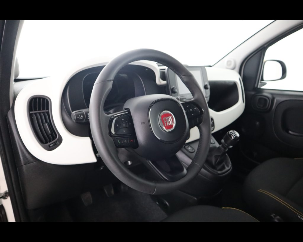 FIAT Pandina III 2024 Cross -  Cross 1.0 firefly hybrid s&s 70 - 13