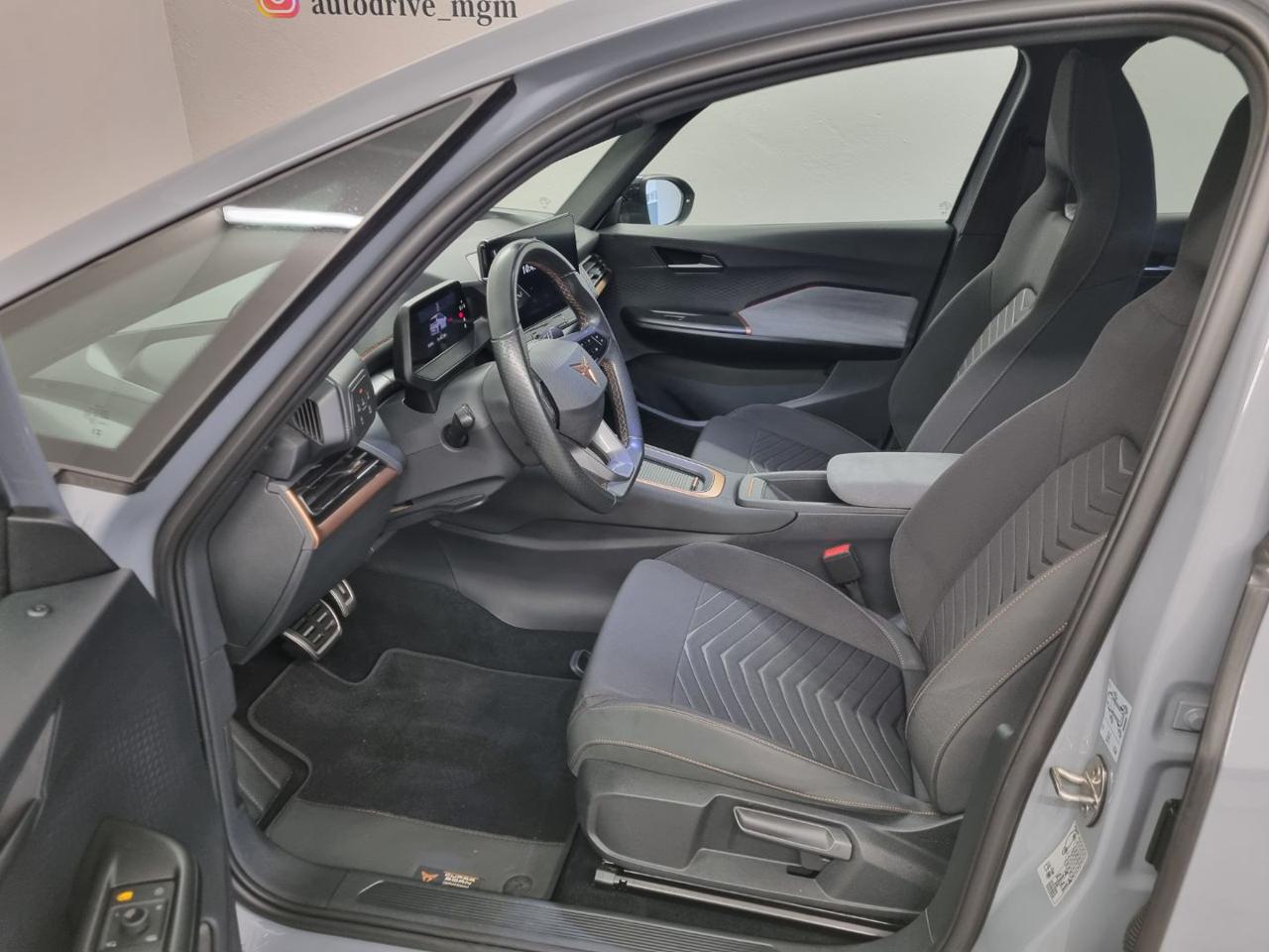 CUPRA Born 58kWh 204 CV - 8