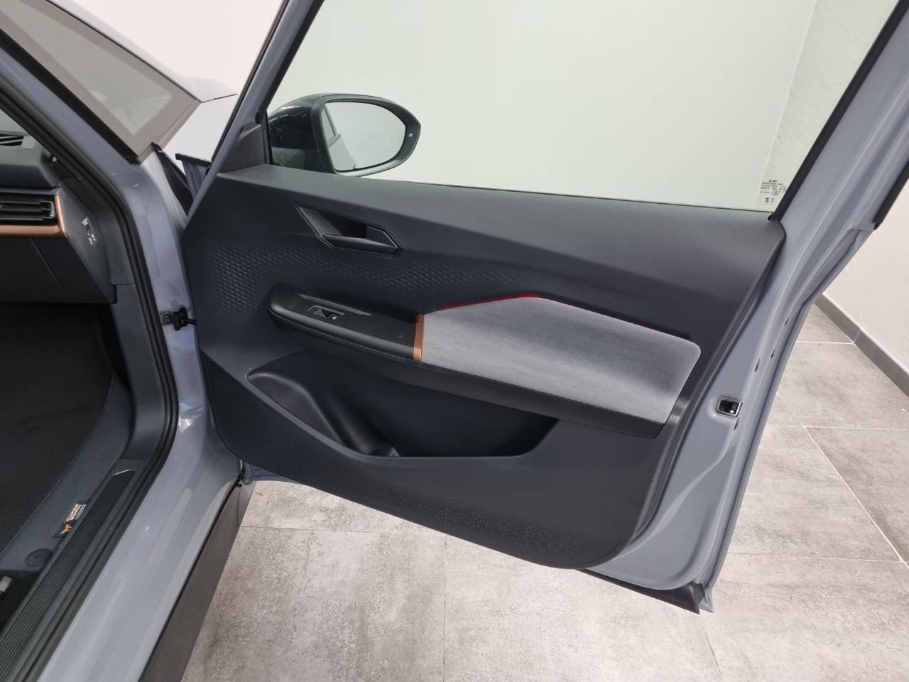 CUPRA Born 58kWh 204 CV - 23