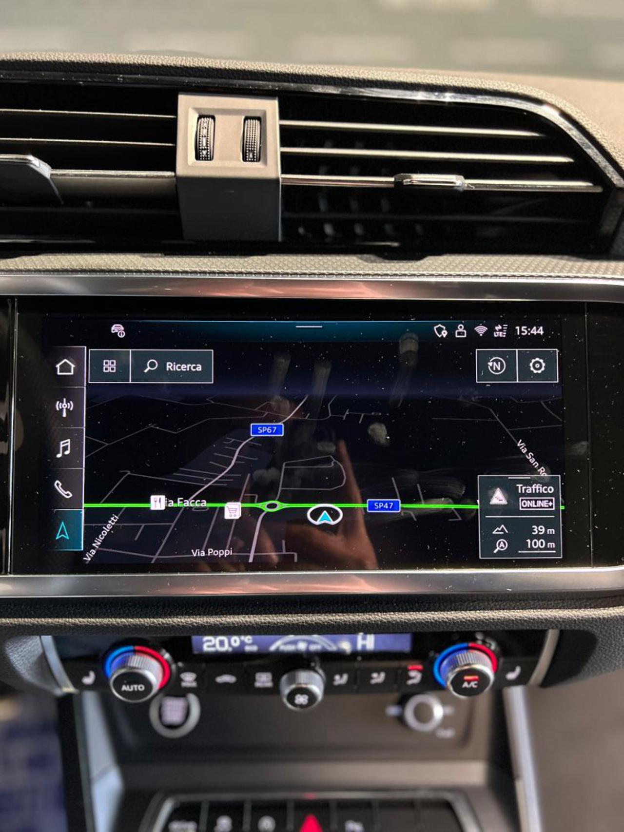 AUDI Q3 35 TDI S tronic Identity Black - 13